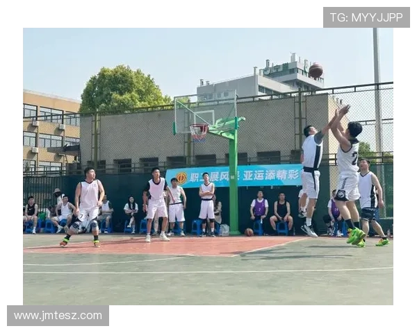 篮球燃动青春激情挥洒赛场梦想点亮团队荣耀之光