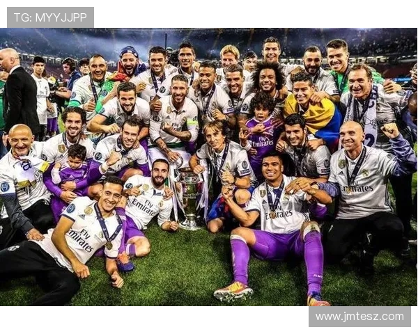 皇家马德里荣耀征程:从白衣军团到全球足球王者的传奇之路 皇家马德里荣耀征程:从白衣军团到全球足球王者的传奇之路