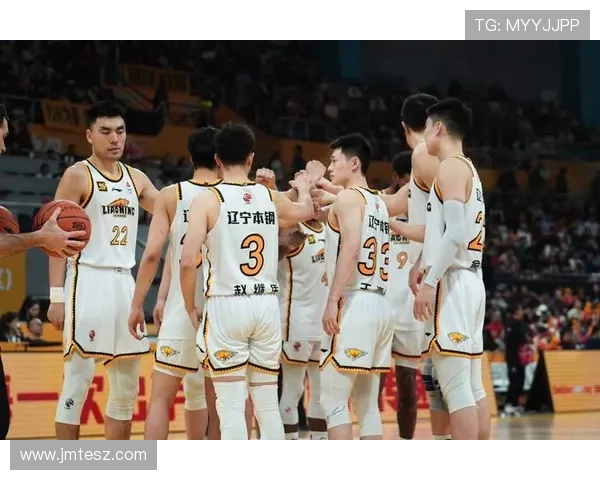 回顾广厦与上海的精彩对决录像回放分析比赛亮点与关键时刻