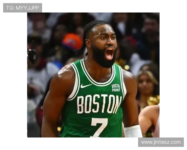 杰伦布朗：从篮球新星到NBA顶级球员的成长之路